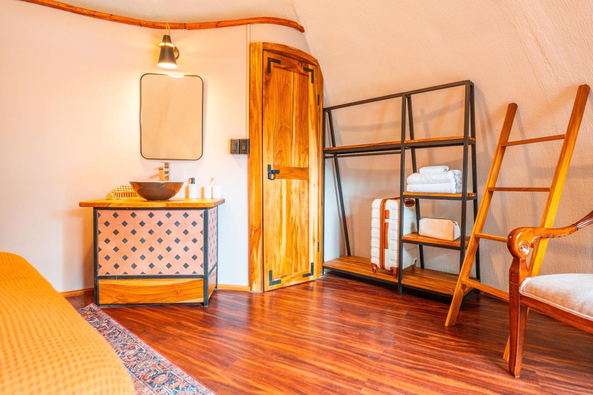 Garden Bungalow